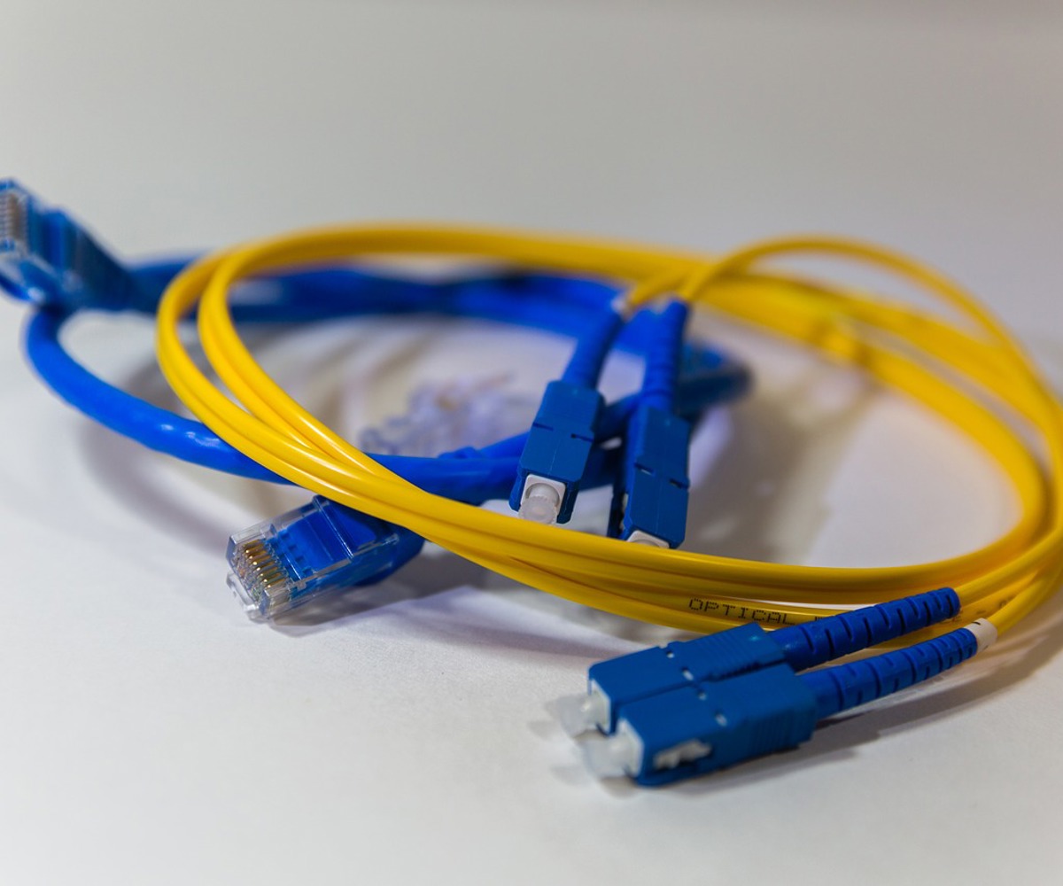 Fiberinstallation Fiber Optics 2633604 1280