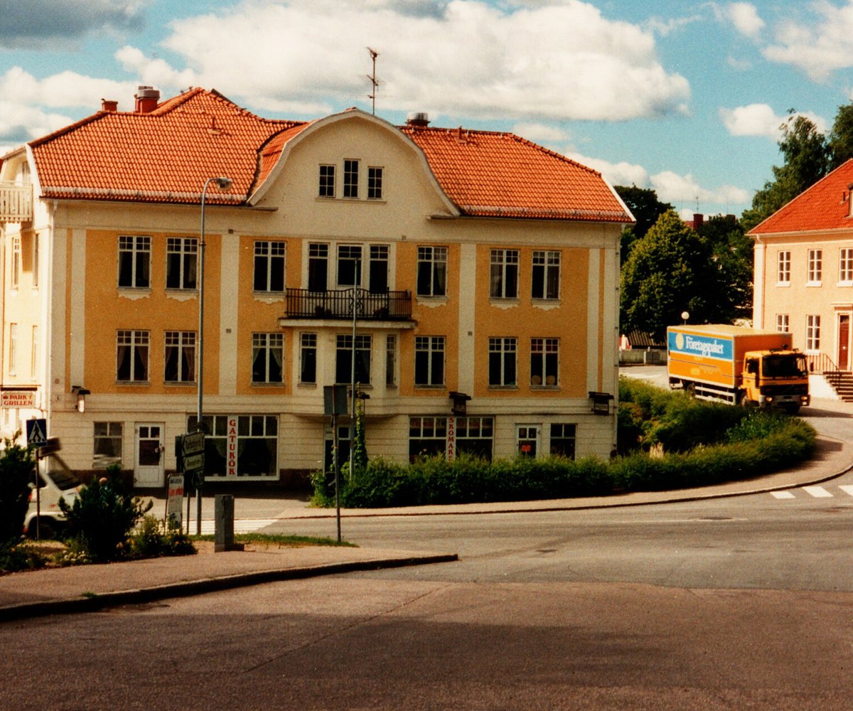 Kinna Sweden - Large